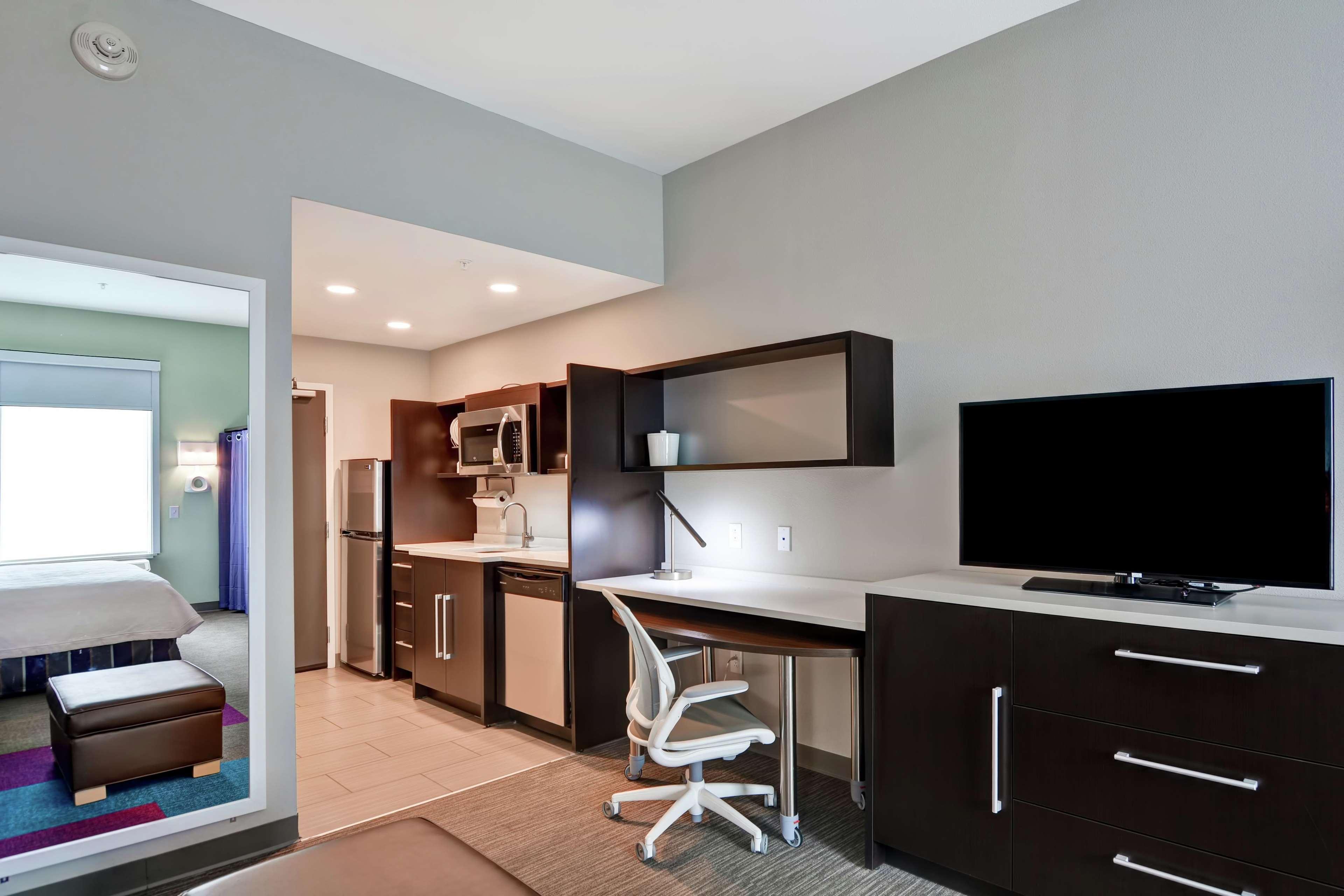 Home2 Suites Pensacola I-10 At North Davis Hwy Eksteriør bilde